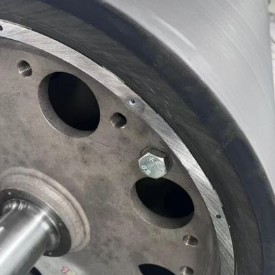 Beli Roller Nip Slitter Serat Karbon Ringan dengan Kekerasan 60-80 Shore A untuk Pengiris Film Plastik Kecepatan Tinggi Hingga 2000m/menit pembuatan online