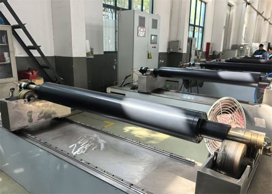 kaufen Niedrigenergieverbrauch Elektromagnetische Induktionsheizwalze mit 0,05 mm Toleranz und 10-670 mm Durchmesser Online-Herstellung