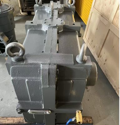 comprare Riduttore per riduttore Kumera SFM-2180-16-LD-42F300-E3 analogo con lunga durata e alta affidabilità per macchinari industriali fabbricazione online